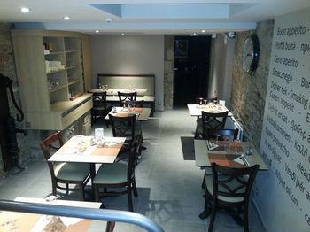 Hotel Le Cadoudal 2*