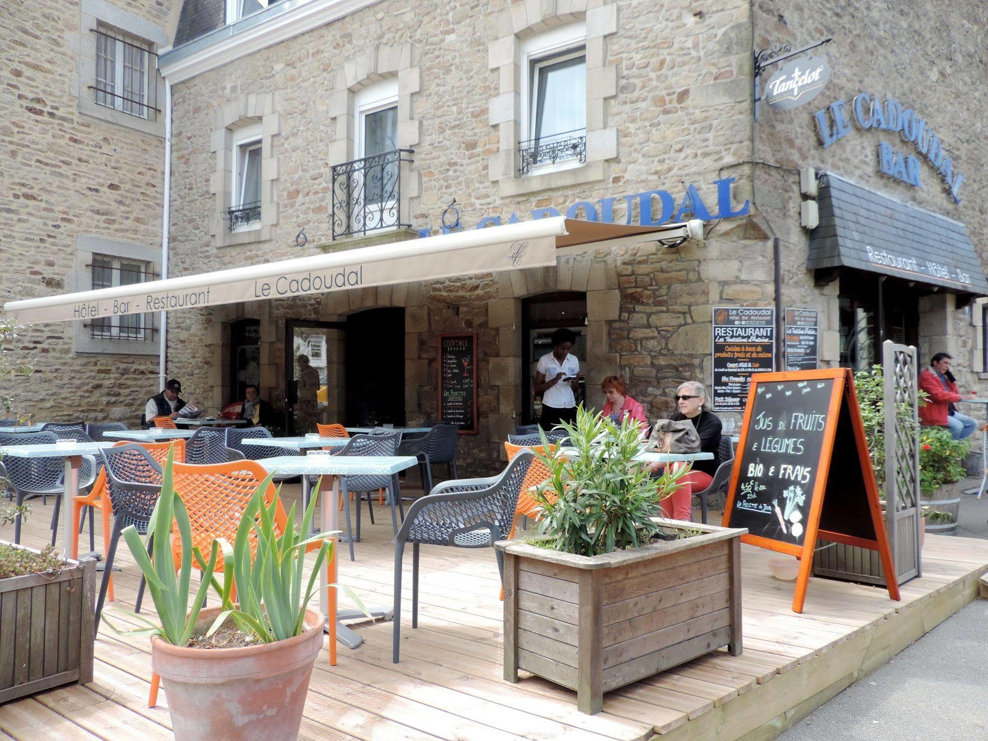 Hotel Le Cadoudal 2*